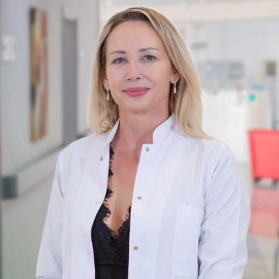 Uzm. Dr. Emine Ak&ccedil;in